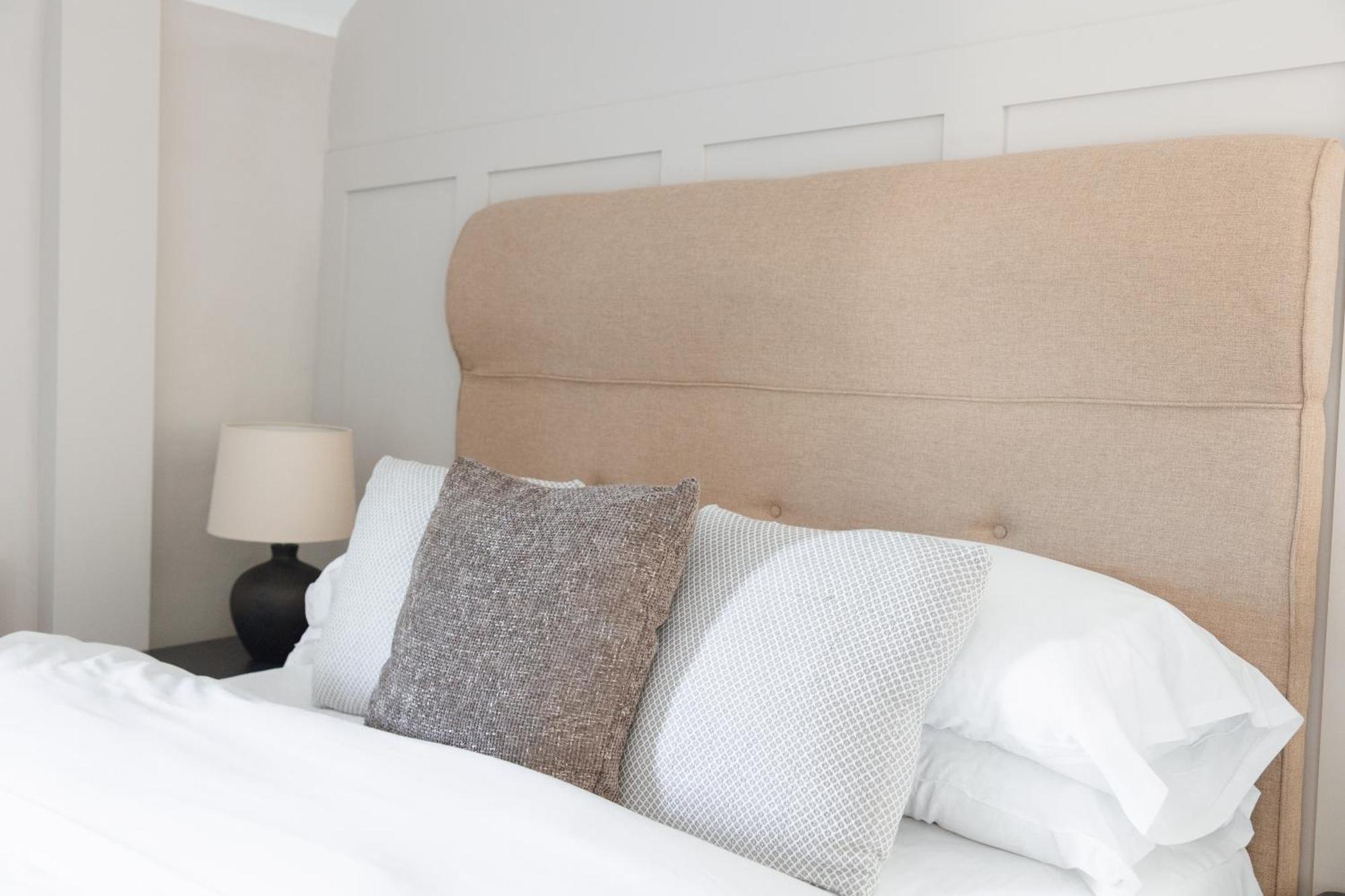 The Raven Hotel At Much Wenlock By Purestay Экстерьер фото
