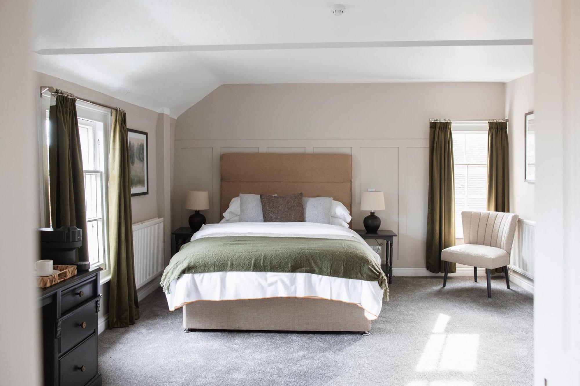 The Raven Hotel At Much Wenlock By Purestay Экстерьер фото
