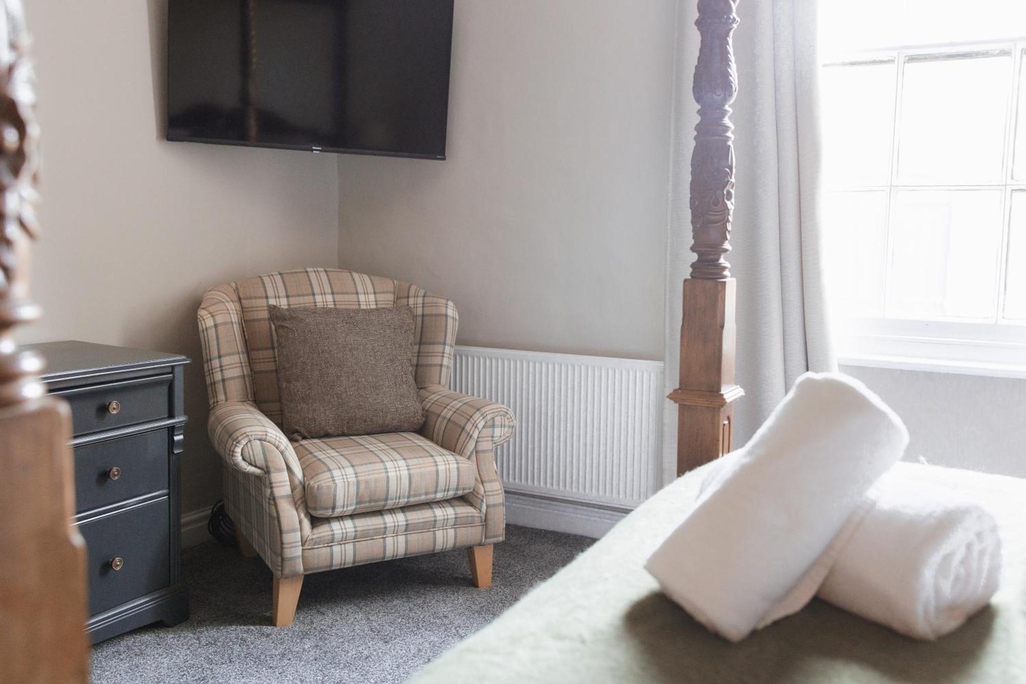 The Raven Hotel At Much Wenlock By Purestay Экстерьер фото